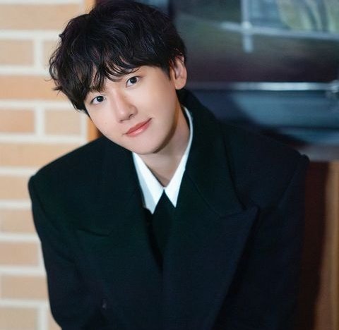 littlepwettyboy's tweet photo. #chanbaek au 🔜

that one kating cantik (baekhyun) yang sering digadang-gadang "lalapan teknik" dan friendly abis baru aja selesai sempro, bikin (chanyeol) dosen yang baru selesai studi S3 di china panik karena tunangan yang sering dia cuekin ternyata incaran banyak mahasiswanya. https://t.co/mdqW2PC50r