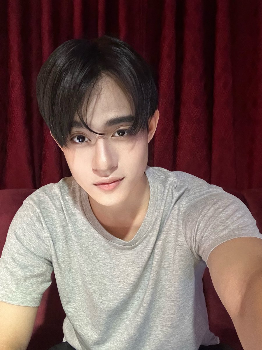 JeffBarcode_FR's tweet photo. 📸[29.07.2026]
🔔(nouveau post IG : @/barcode.tin)
📝description : 🙂‍↔️

@BarcodeTin #barcodetin 
#unit #CLO_VER https://t.co/4zxgH90Rdg