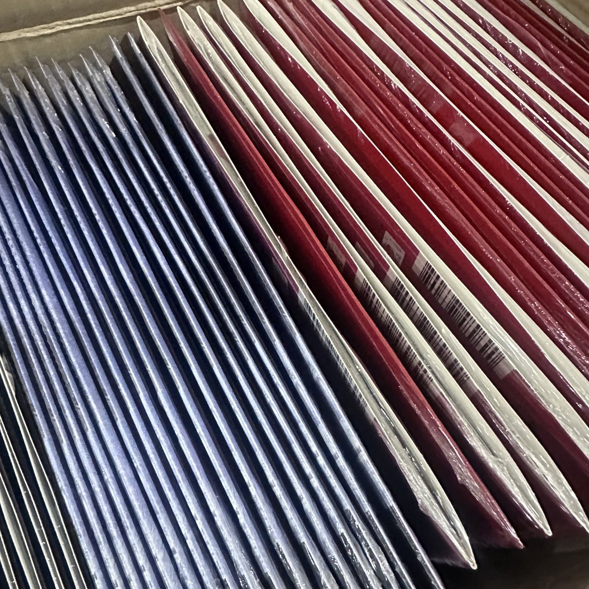hellokitty11612's tweet photo. WTS/ TREASURE 4TH MINI ALBUM NEW WAV SEALED ALBUM 트레저 미니 앨범 미개봉 양도

Each 0.1
On hand

최현석 지훈 요시 준규 윤재혁 아사히 도영 하루토 박정우 소정환 treasure offline online fansign pob sell poca https://t.co/1kBFwvf5Oc