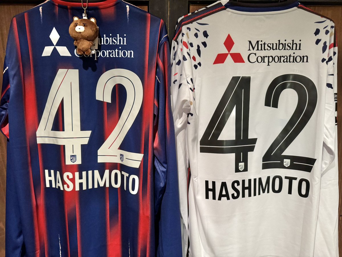 _infinitecity's tweet photo. 今年も4️⃣2️⃣ #橋本健人🤝🔵🔴🗼
#2026NewKit #tokyonewkit
#NewBalance #fctokyo #tokyo
#FC東京サポと繋がりたい https://t.co/201948pNG5