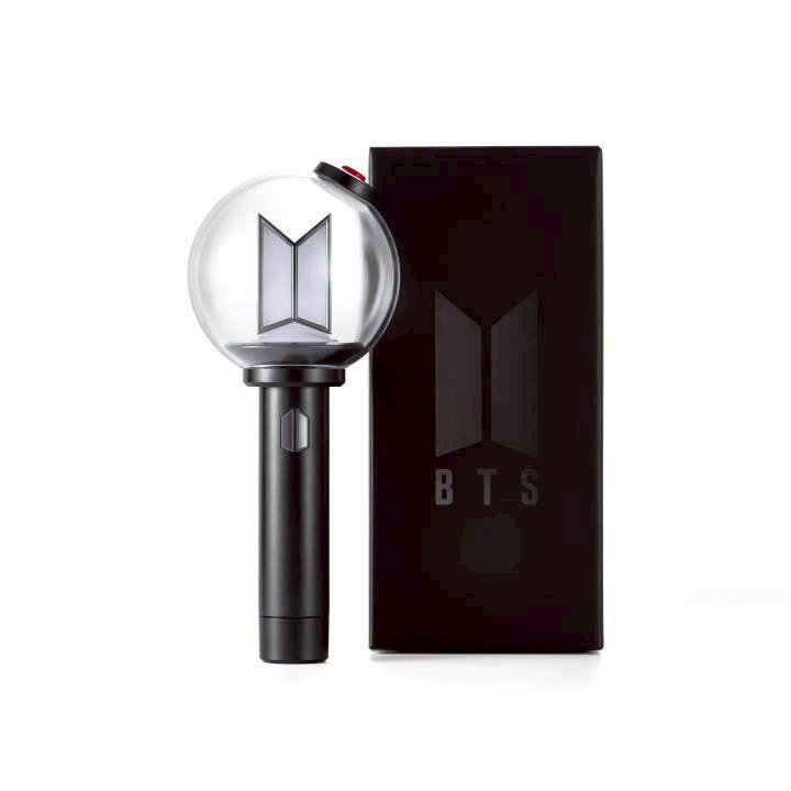 pohckie's tweet photo. ☘️ OPEN PRE-ORDER LIGHTSTICK BTS V4 ☘️

Air Cargo
💸 Rp.800.000 DP Rp.600.000

EMS (pakai ini wajib sabar)
💸 Rp.770.000 DP Rp.600.000

✅️ Bersih INA
✅️ Pakai akun sendiri
⚠️ Rate naik = harga naik dan sebaliknya
❗️Ship 13 September - 20 September

📍yogyakarta

wts bts ls https://t.co/1XSwFQA0zn