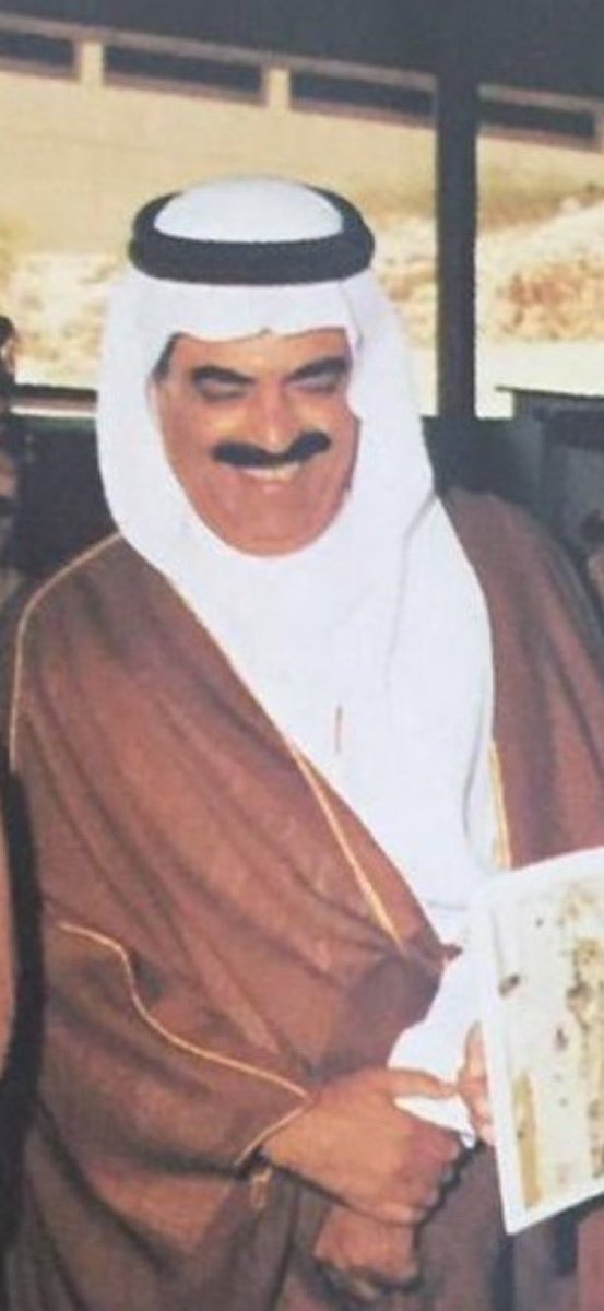 Altunisi_M's tweet photo. رحل عن الدنيا اليوم معالي الدكتور بكر عبدالله بكر مدير جامعة الملك فهد للبترول والمعادن الأسبق، وسفير خادم الحرمين الشريفين الأسبق لدى كلٍ من تونس وسوريا .. كان صاحب عطاء لوطنه ومجتمعه وللمؤسسات التي قادها .. حاورته في بداياتي الصحفية وقت كان مديرًا للجامعة وخرجت منه بدروس في العطاء والإتقان.
أسأل الله له الرحمة وجنّات النعيم .. خالص العزاء لشقيقة الدكتور خالد مدير عام الخطوط السعودية الأسبق، ولأسرته وذويه ومحبيه.
إنّا لله وإنا إليه راجعون.