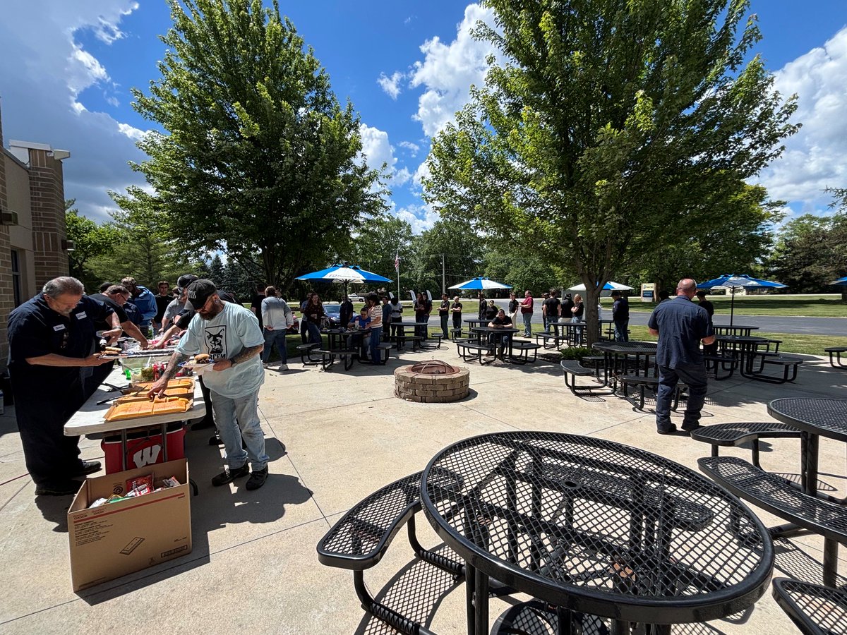 powertestinc's tweet photo. We celebrated summer with a cookout! Thanks to Dillon &amp; our engineering team for the amazing BBQ &amp; teamwork. #Teamwork #SummerVibes https://t.co/gsmCWd0EHx