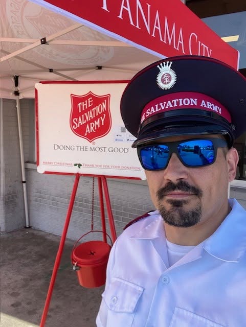 SalvationArmyUS's tweet photo. This year, we celebrated Christmas in July! Officers, employees and volunteers rang the bells outside @Walmart locations across the country, raising funds to support their neighbors in need. Thank you to everyone who rang, gave, and to Walmart for supporting this initiative.  

#RedKettles #ChristmasinJuly #GivewithJoy