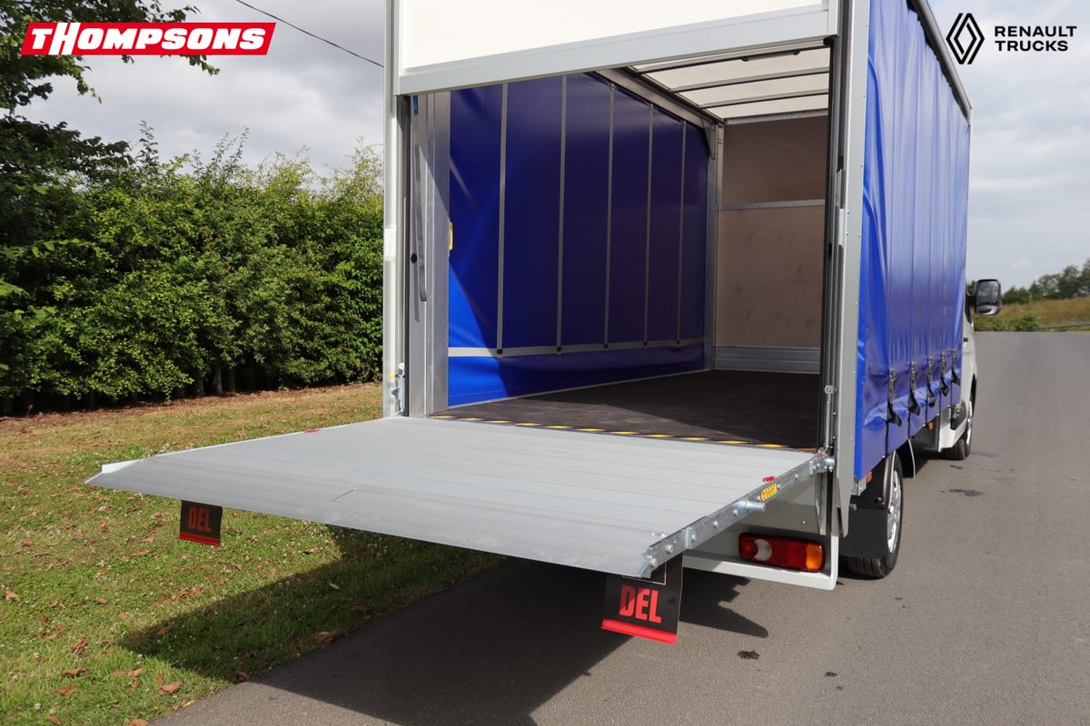 ThompCommLtd's tweet photo. 🚚 IN STOCK & READY FOR IMMEDIATE DELIVERY! 🚚 Renault Master Automatic Curtainsider with FREE UK delivery & 3 years FREE servicing. View here: 👉 https://t.co/cf49PeCpy6 #RenaultTrucks #RenaultMaster #Curtainsider #AutomaticVan #CommercialVehicles #ReadyToWork #ImmediateDelivery https://t.co/xhGgHX3BEL