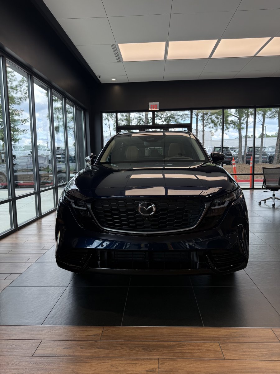 rickcasemazda's tweet photo. Great design is all about the details. From premium interiors to sleek exterior styling, there's plenty to discover during Walk-Around Wednesday.
#WalkAroundWednesday #RickCaseMazda #MazdaLife https://t.co/WJ23aCgdvO