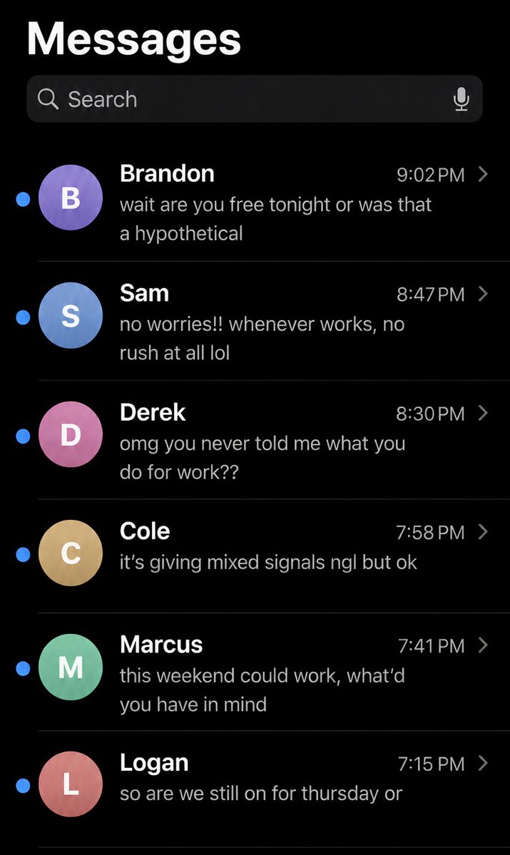 wottheberry's tweet photo. my phone when i accidentally show one man a little bit of personality https://t.co/IfkMUFluqF