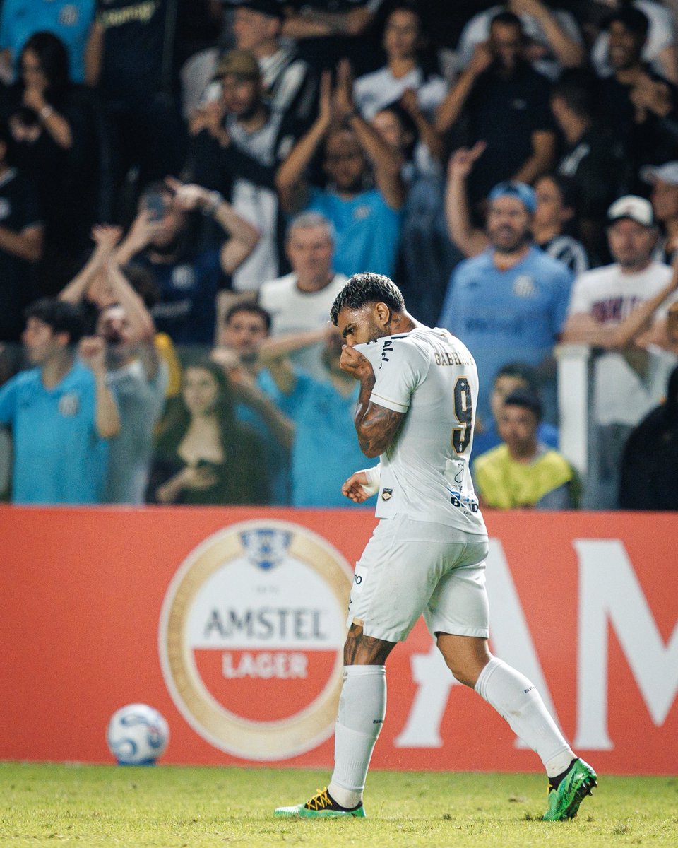 gabigol's tweet photo. one is missing. https://t.co/hsLVLLMMsm