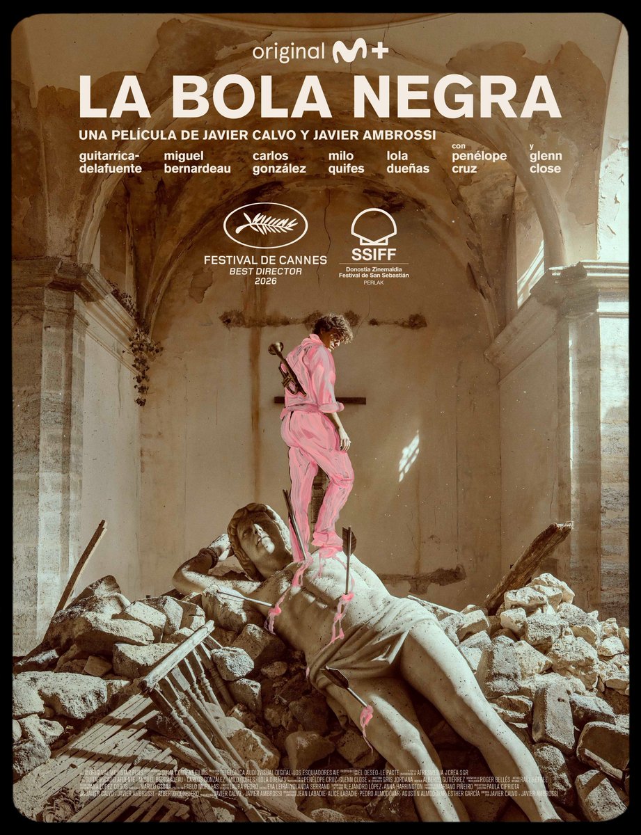 CINEMA505's tweet photo. Pôster oficial belíssimo de 'La Bola Negra', aclamado épico dirigido por Javier Ambrossi e Javier Calvo.

Estreia em setembro nos cinemas da Espanha e em fevereiro no Brasil. https://t.co/UD2mMuYjTI