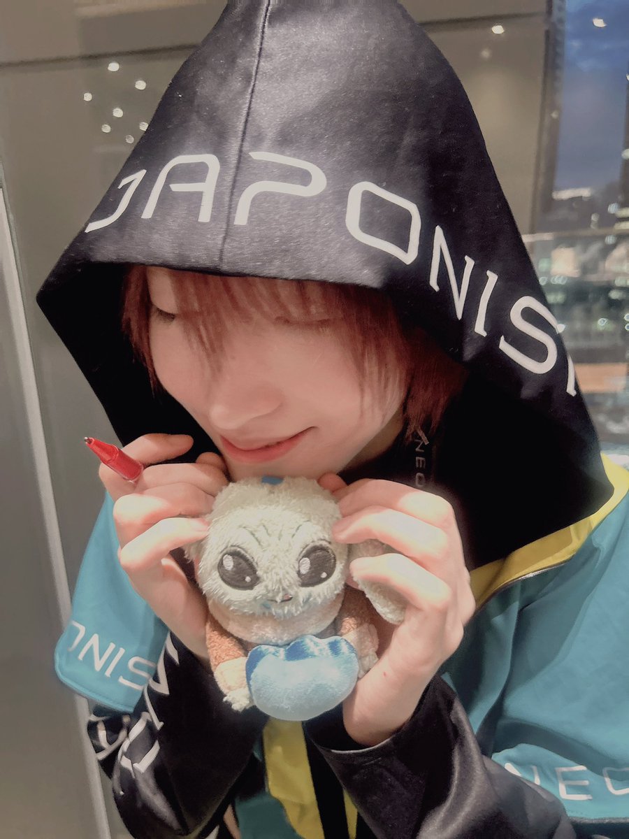 minapiyon's tweet photo. かわいい大好き女に会えた♡♡
クジひいたらアマギフ2000円お小遣いもろた٩(｡•ω•｡*)و
バチュンさんありがとうございます✌️
4周年おめでとうございます🎉㊗️

#ひなのハコ https://t.co/BtFfVI3Ttb