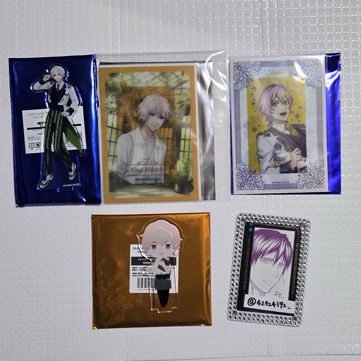 42424172_'s tweet photo. 【交換】うたプリ うたの☆プリンスさまっ♪

【譲】
HE★VENS GARDEN へヴ庭 ビジュカ：ナギ
cafe de Emotion スイパラ トレーディングアクスタ：シオン
ASSHC ビジュカ：ナギ

【求】同異種 瑛一

郵送or都内手渡し

検索からもお気軽にお声がけください https://t.co/pOiWbsupqO