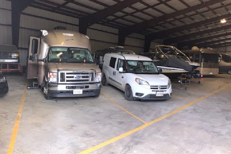 MachoStorage's tweet photo. This HOT Texas weather makes you want to get out on the area lakes to cool off!  Remember, we have storage space for your watercraft.  Check it out! https://t.co/pM3mtJ8Mtp https://t.co/ivt96EYT5Y
