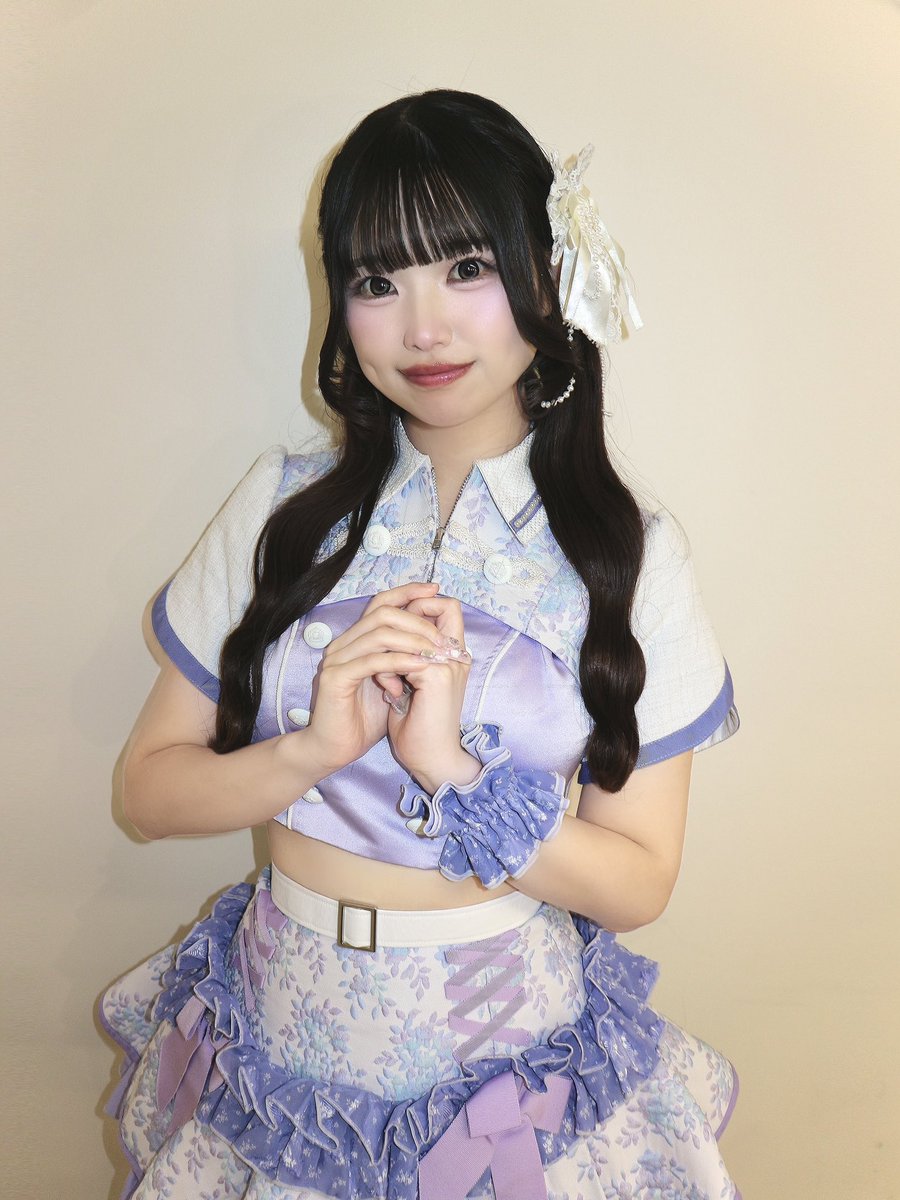 miyu___DM's tweet photo. 薄紫色も似合うか��……？💭🪻 https://t.co/iQrZC29XOC