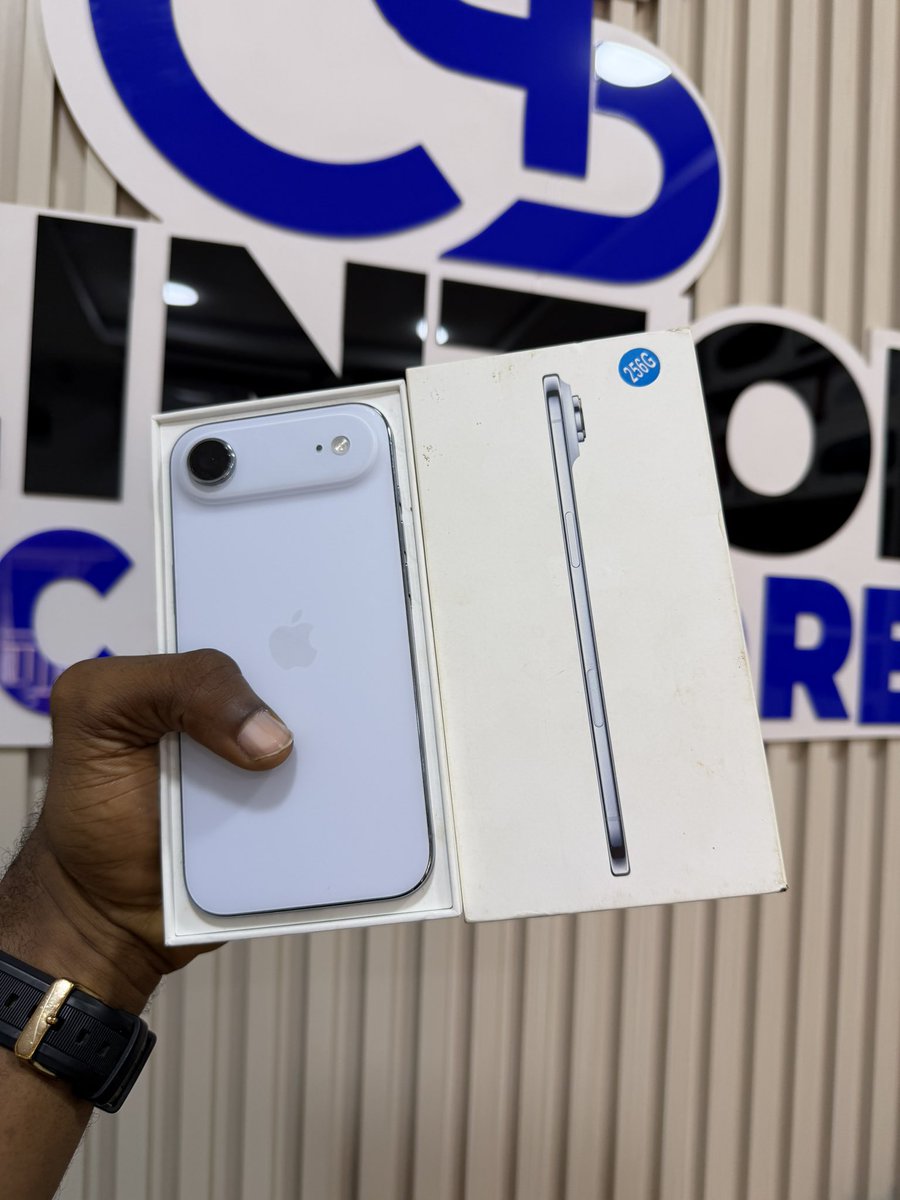 clintontechstor's tweet photo. Neatly used iPhone air 🇺🇸 256gb 

N1,050,000

Send @clintontechstor a DM to purchase or contact us on WhatsApp: 08145420926 or call: 08068868691

Address: FA62 NEW BANEX, Wuse 2 #gadgets #phones #iphones #accessories #clintontechstore #banex #banexplaza https://t.co/HxaeikN5RD