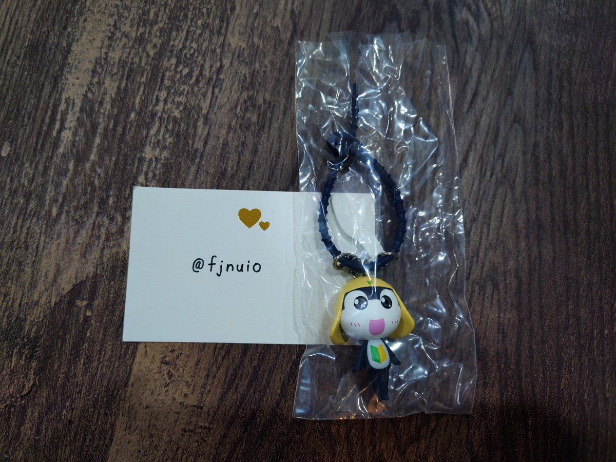 fjnuio's tweet photo. @77__nk 連投なりと申し訳ございません。
チャームのタママとチャームのケロロも合わせて3：3での交換でお願いしたく存じます。
ご検討の程よろしくお願いいたします。 https://t.co/eOqMeRUwME