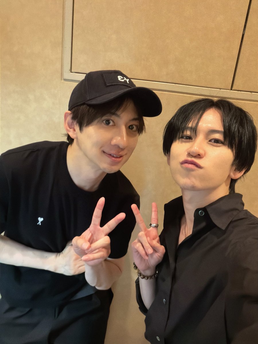 YU OKIYA 沖矢悠 tweet media