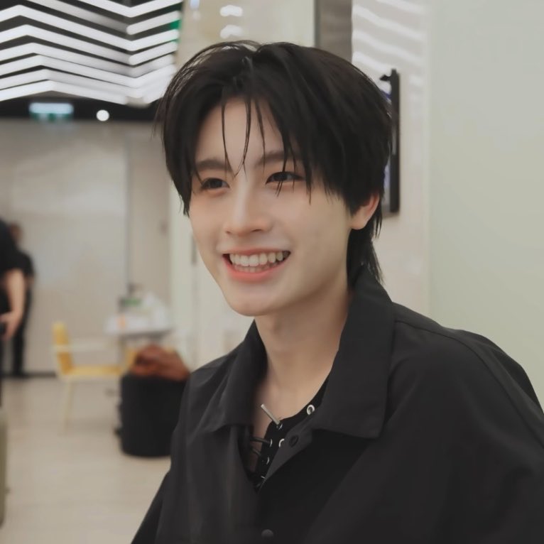 todayismyrjaa's tweet photo. นั่งมองเอแป๋วได้ทั้งวันเลย🥺🥺🥺🥺 https://t.co/Iaa7KyIwGC
