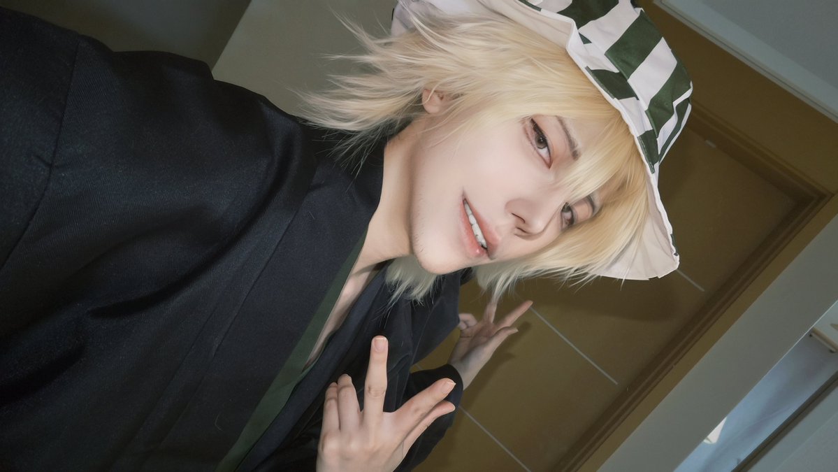 sonnet_cos's tweet photo. 우라하라 옷상

#BLEACHコスプレ https://t.co/H95tL6oBKv