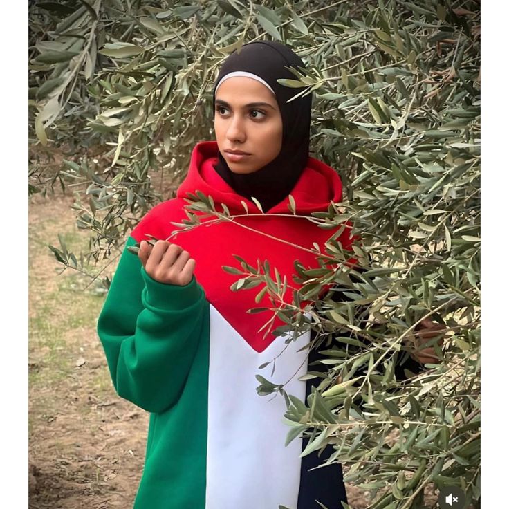 RimabestRima12's tweet photo. Palestine is in our blood.❤️ https://t.co/WSX8KLrY09
