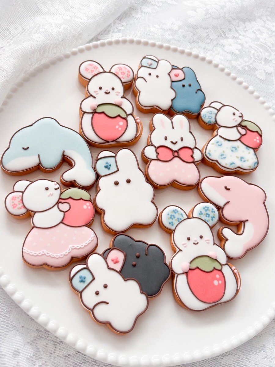 oningyomura's tweet photo. なんと‼️
8月1日ローデンツイベント出展時、アイシングクッキー🍪も販売‼️
おにんぎょう村ブース内で販売するよ💕
実店舗FancyRibbonClubスタッフのみえちゃん(アイシングクッキー作家さん)がこの日のために作ってくれるんや🐭🐬🐇

660円〜❣️

イベント詳細はこちら💁‍♀️@eventRODENTS https://t.co/JNhKgvyqQy