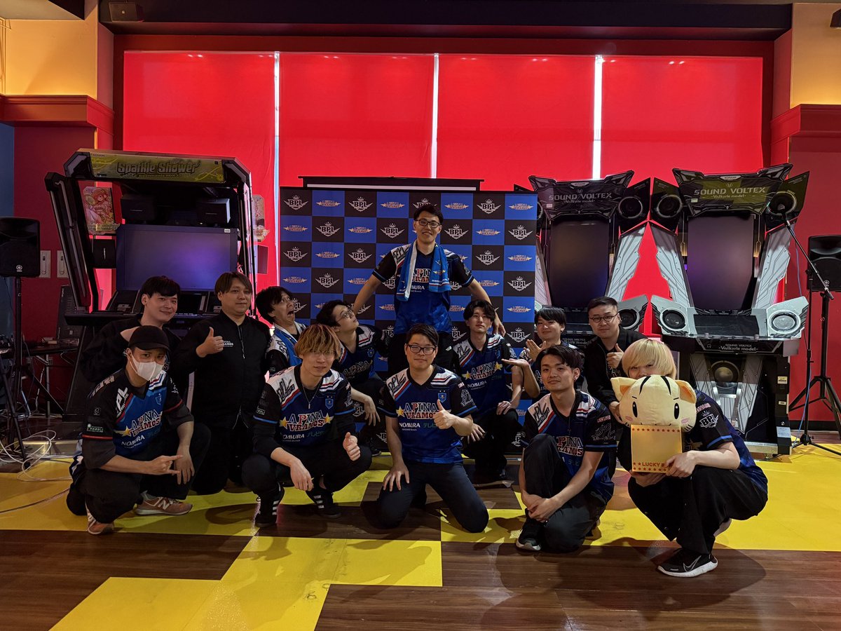 EmoCosine's tweet photo. BEMANI PRO LEAGUE -SEASON 6-
「SOUND VOLTEX」

今シーズンも #APINA_VRAMeS のアドバイザーとしてご協力させていただくことになりました

よろしくお願いします！
#BPLS6 https://t.co/AM7GVdhGfi