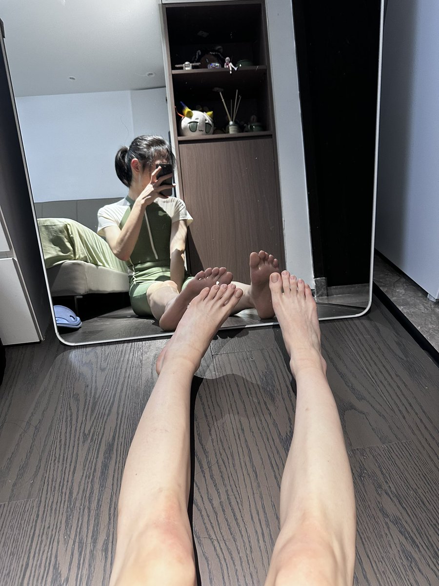 Kevi_Nya's tweet photo. 夏季特限#1（合集1/3）#泳装 #男の娘 #裸足 https://t.co/yvETnna0Or