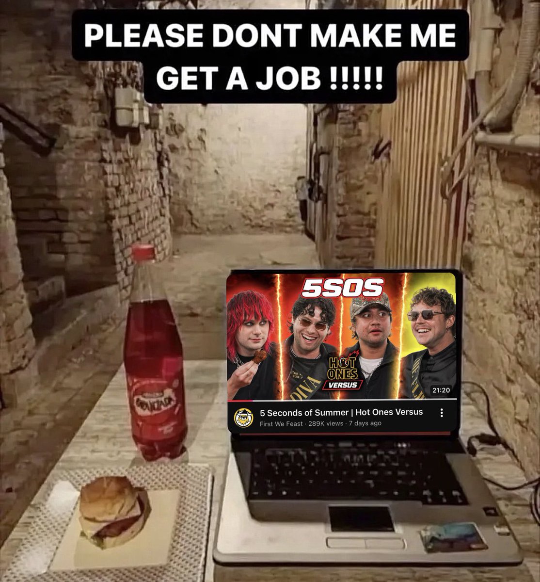 figure09sos's tweet photo. i havent stopped watching this video btw https://t.co/A91RqDjFAj