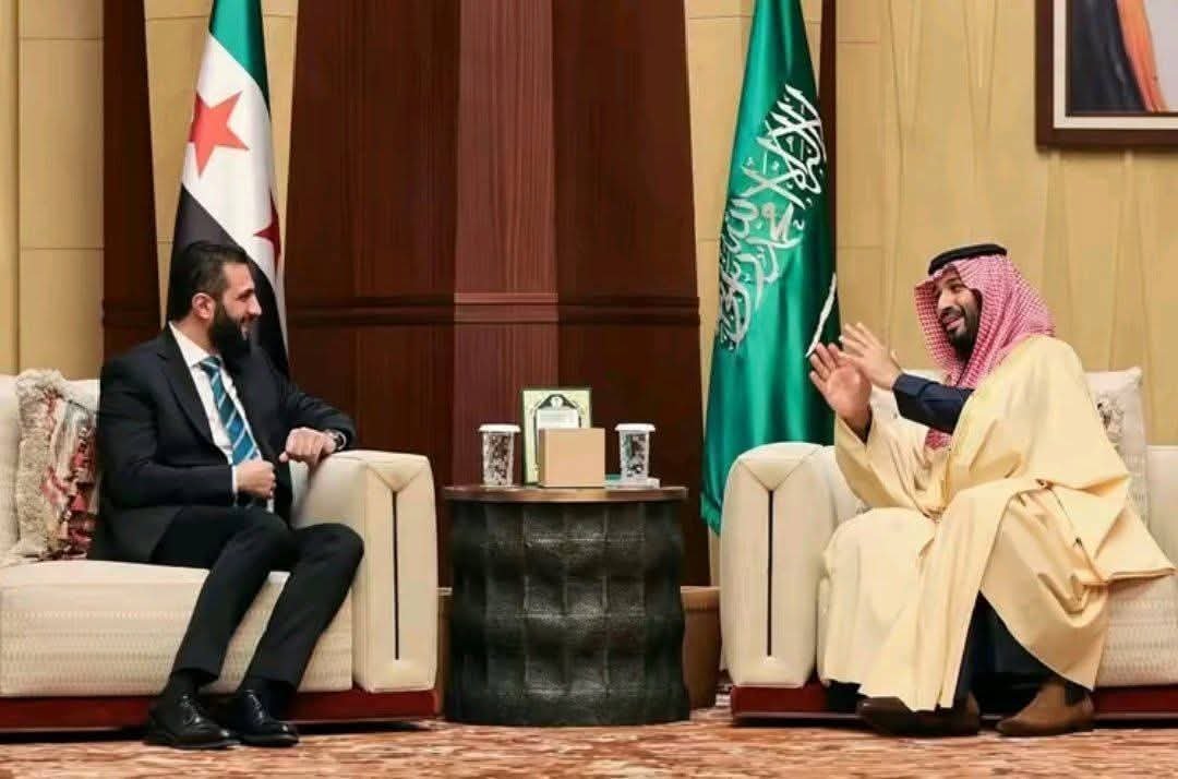 Mujahid_Furati's tweet photo. انا اشويهم من فوق وانت اشويهم من تحت

#العراق
#السعوديه_خط_احمر https://t.co/6G7eOiuTNk
