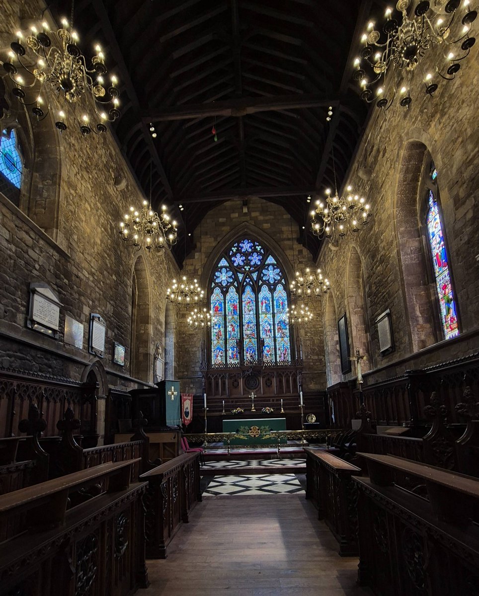 visit_leicester's tweet photo. We were in Melton Mowbray this morning so popped into St Mary's Church, which dates back to the 1100s. What a stunning place!
#church #melton #leicestershire #history https://t.co/M7MMwLgDd8