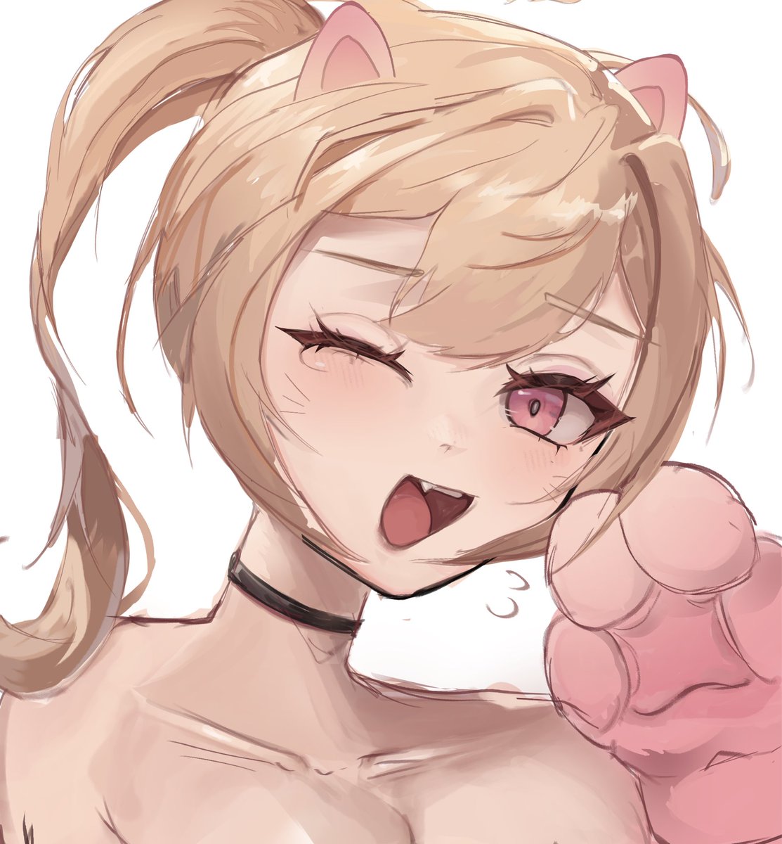 AddieXDStar's tweet photo. Cat girl 😛 https://t.co/VU0HCU6MN1