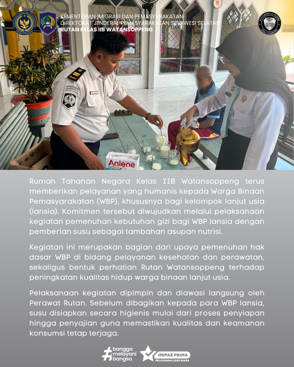 RutanWatansoppe's tweet photo. Peduli Kesehatan WBP Lansia, Rutan Watansoppeng Penuhi Kebutuhan Gizi Melalui Pemberian Susu. Kegiatan ini sebagai upaya pemenuhan hak dasar WBP di bidang pelayanan kesehatan dan perawatan, sekaligus bentuk perhatian terhadap peningkatan kualitas hidup warga binaan lanjut usia. https://t.co/KhdyrcKiLA