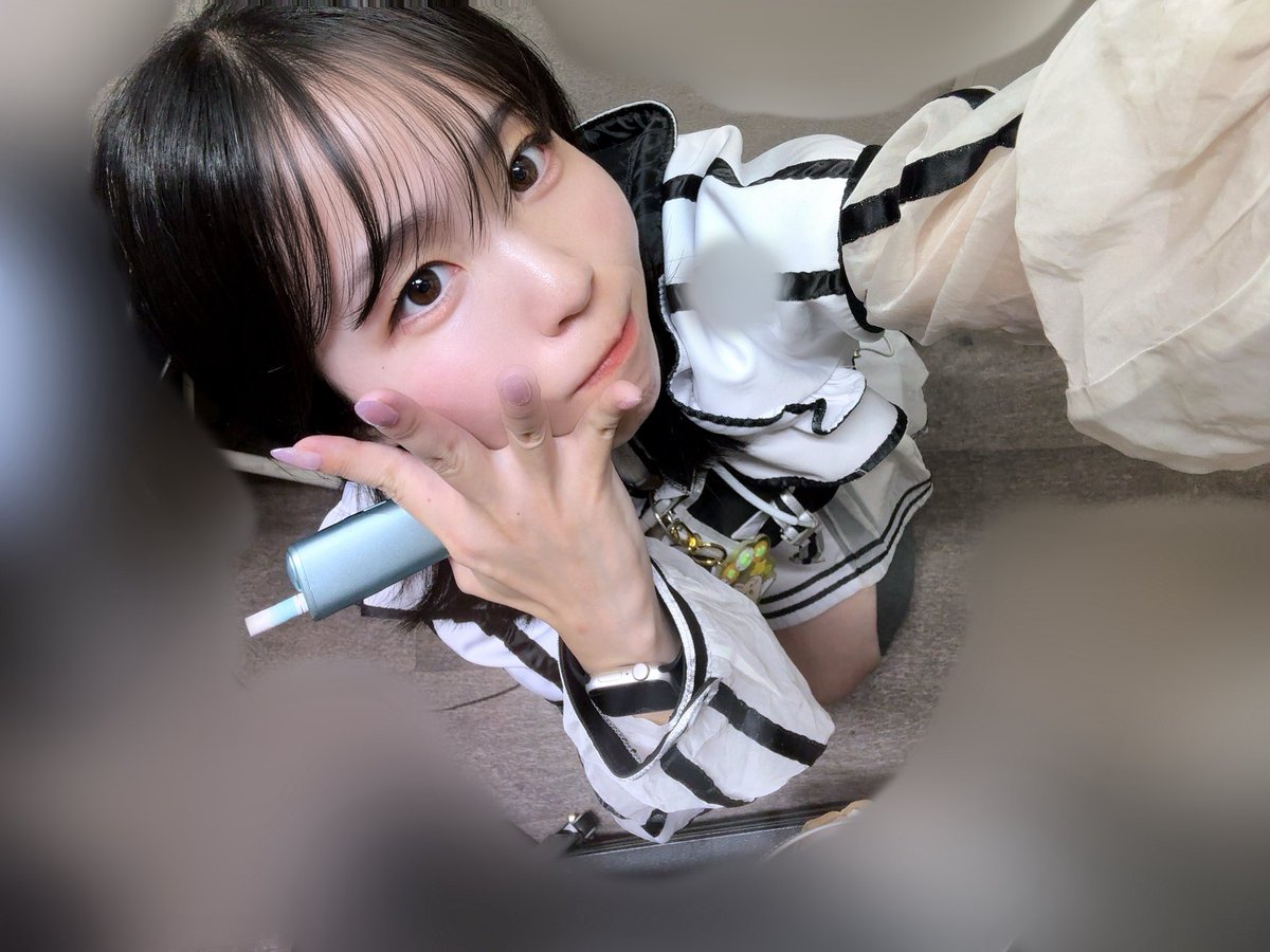 chacocoloco145's tweet photo. おきゅいん~😻

21:00すぎからいるよ~‼️
回復しに、いかがですか❓
#コンカフェ #コンカフェ嬢 #西川口
#いいね返し #自撮り界隈 #埼玉
#黒髪 #悪魔 https://t.co/Bcpl6XyLk6