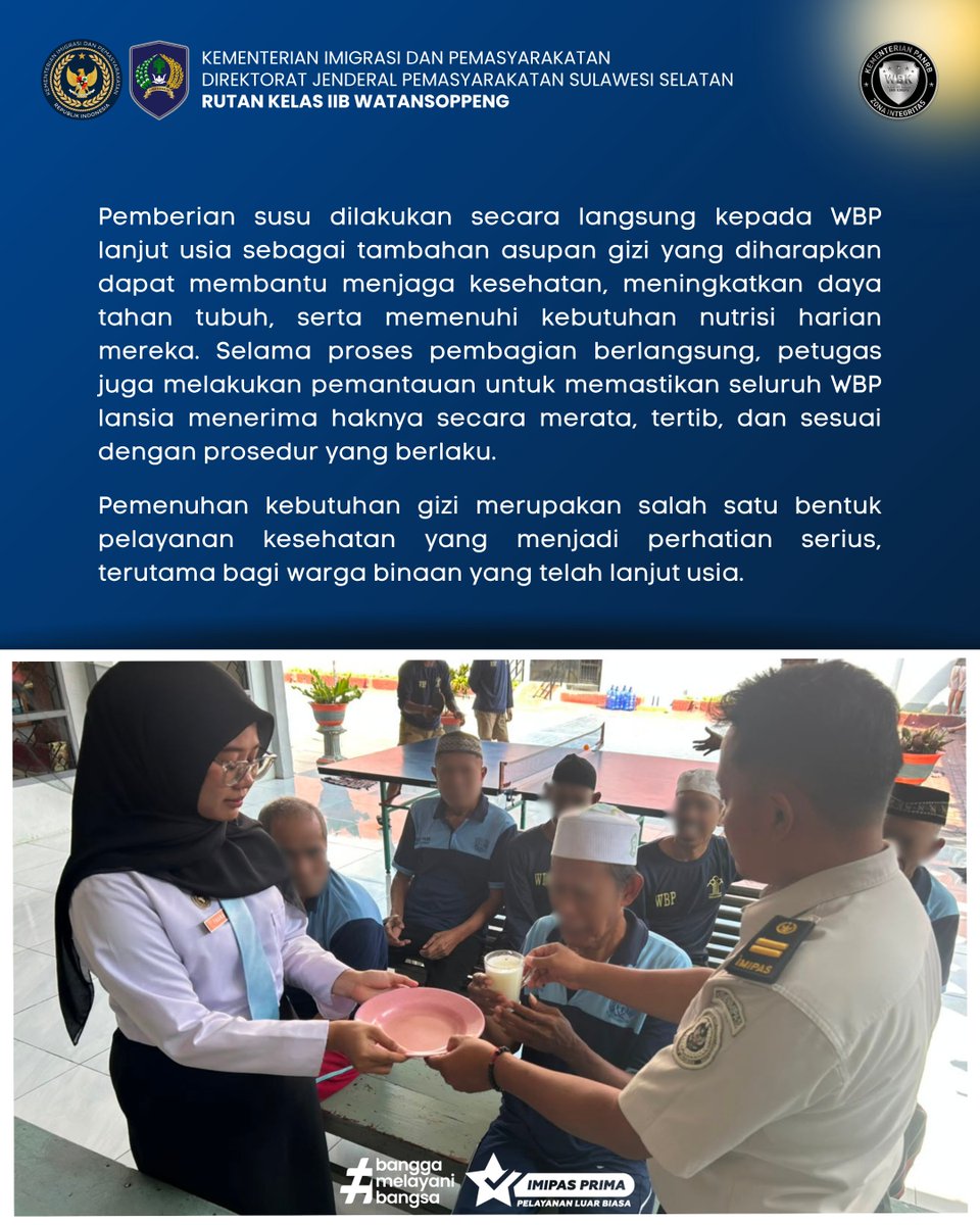 RutanWatansoppe's tweet photo. Peduli Kesehatan WBP Lansia, Rutan Watansoppeng Penuhi Kebutuhan Gizi Melalui Pemberian Susu. Kegiatan ini sebagai upaya pemenuhan hak dasar WBP di bidang pelayanan kesehatan dan perawatan, sekaligus bentuk perhatian terhadap peningkatan kualitas hidup warga binaan lanjut usia. https://t.co/KhdyrcKiLA