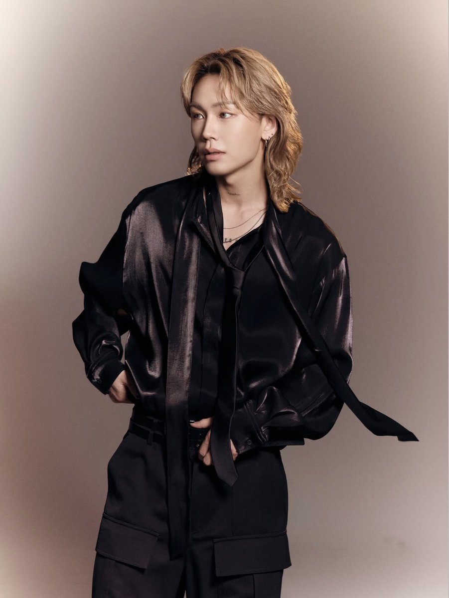 randomilhoon tweet picture