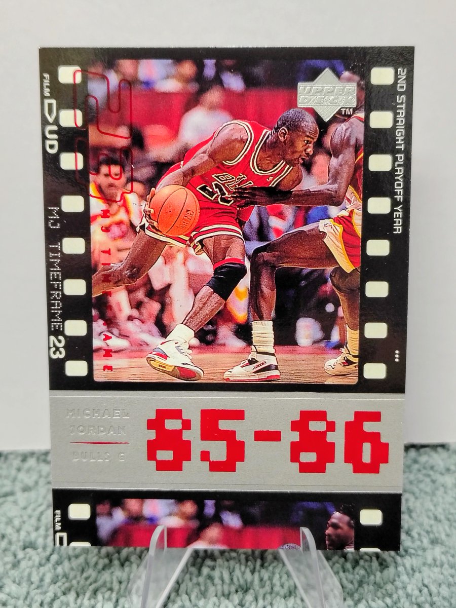 mikeinrecovery's tweet photo. @3bangerbreaks Shaq $6
Dickerson $5
Jordan $4
Luka $3
Everything ships free PWE 
#TBBCrew #TBBReposts #CardsforMom https://t.co/01d3Fd7B30