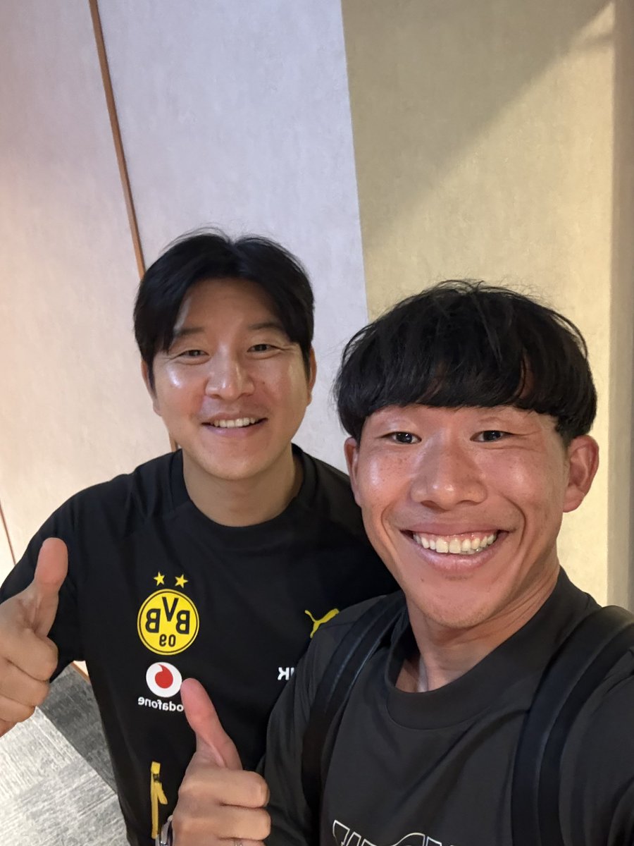 mitsuru0106's tweet photo. 最高な時間をありがとうございました😊
レジェンド2人にも会えて良かったです🔥
@BVB 
＠crz_official https://t.co/ebqyHxOcsX