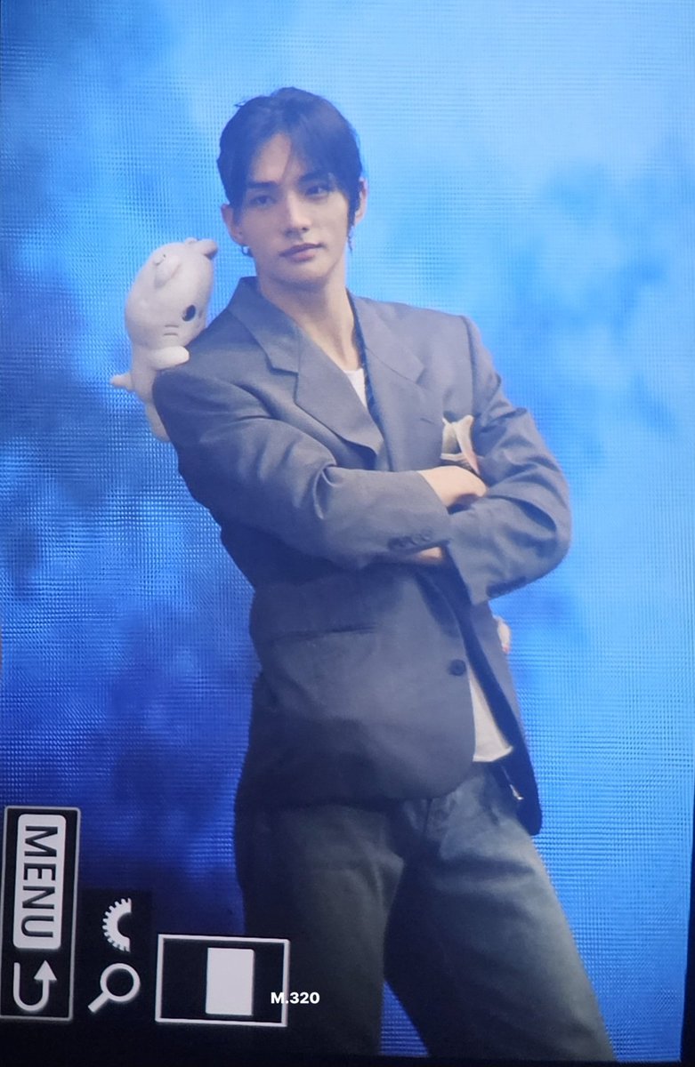 MONDAY_320's tweet photo. 260729

#현진 #Hyunjin
#스트레이키즈  #straykids https://t.co/qERcJMRRh1