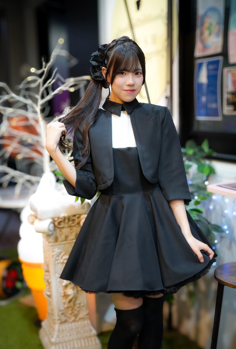 atsushi1121's tweet photo. 2026.7.28
TRESH 
60秒撮影より

TRESH制服姿のれみちゃん。
流石の着こなし感でとても様になってました✨

トンテキ作ってくれてありがとう！
美味しかったです😋

#れみ　
#Merise https://t.co/0KjKLcs2zP