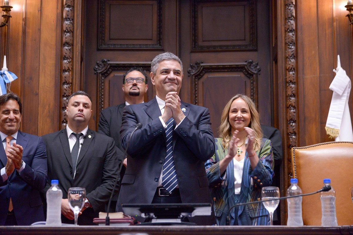 Martín Suárez tweet media