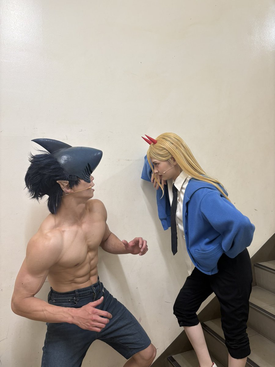 kajikajihaya's tweet photo. 本日も #チェンステ　ありがとうございました！

🩸ワシのほうが強い！

🦈チェンソー様！最強！！
チェンソー様！最強ーーーー！！！

🩸誰もデンジの話などしておらん💪

🦈チェンソー様！！！！
最高ーーーー！！！チェンソー様最強ーーーーーーー！！！ https://t.co/4BHAhmGIhg