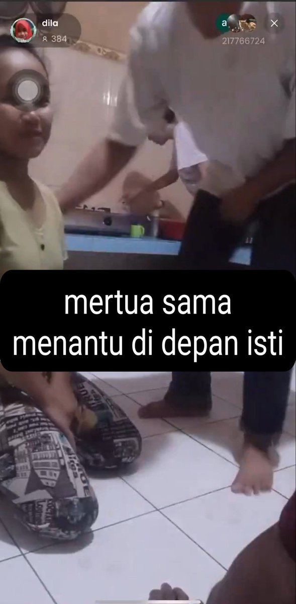 berhunxi's tweet photo. mertua sama menantu didepan istri

https://t.co/RDLSw6fFT0

https://t.co/BMGsIVL4iy

#videy #slicedrive #cdn2 https://t.co/aEhyB3hKJQ