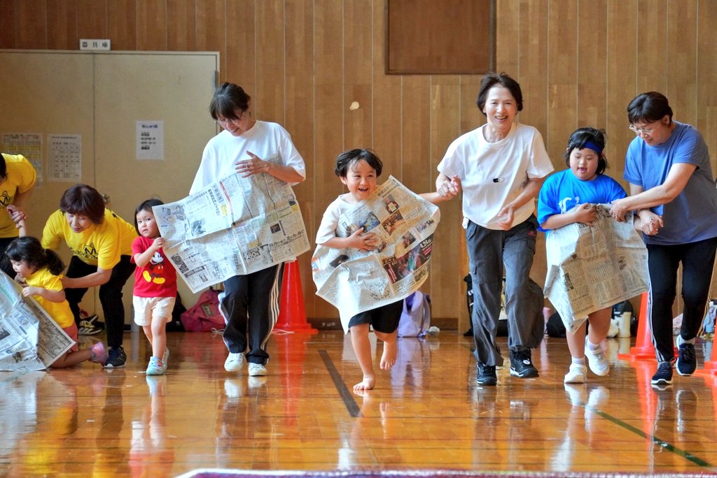 DaizzyS's tweet photo. 7/26(日)は毎年恒例凜空運動会が実施されました‼️
大人も子供も全力で楽しめる最高の場を提供してくださりありがとうございました😳✨
新メンバーとの絆も深まり平和なひとときでした😌
レク係の皆さんお疲れ様でした✨ https://t.co/rWfajWeat6