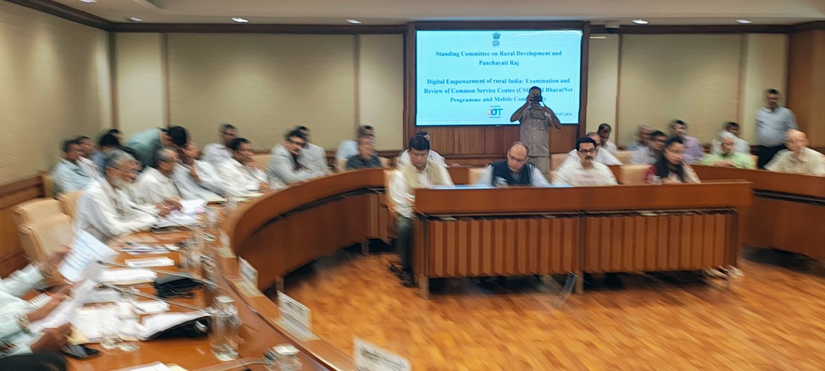 sanjayjaiswalMP's tweet photo. नई दिल्ली स्थित संसदीय परिसर में आयोजित बैठक में पंचायती राज मंत्रालय की स्थायी समिति की बैठक में सहभागिता की।

#PanchayatiRaj #Swamitva #DigitalIndia #BharatNet #RuralDevelopment #NewDelhi #ViksitBharat #GoodGovernance
1/2 https://t.co/iuvrWxUsFc
