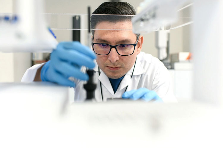 Lab_Network tweet picture