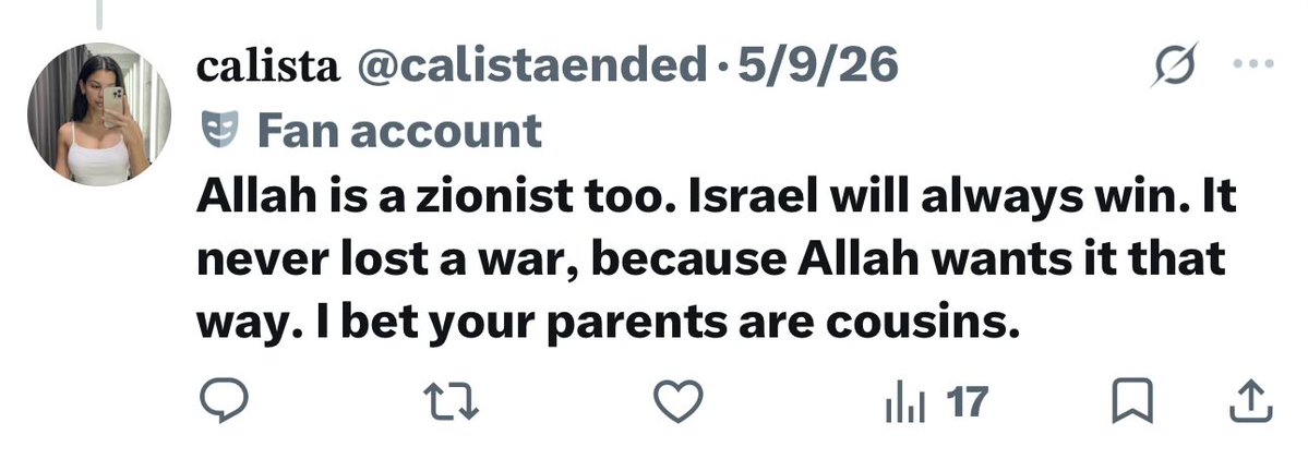 jekrasist's tweet photo. @calistaended @hudavend26 @azu2137 Who is gonna tell her? https://t.co/NjH1vYs6cj