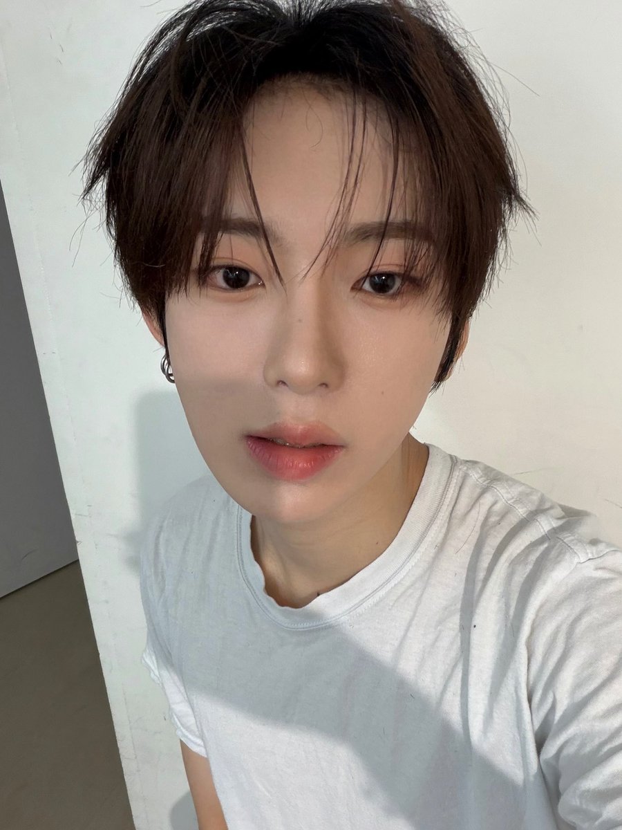 txuxs113_'s tweet photo. 260729 #타츠키 인스타
☁️☁️ https://t.co/3CxiIBj3m7