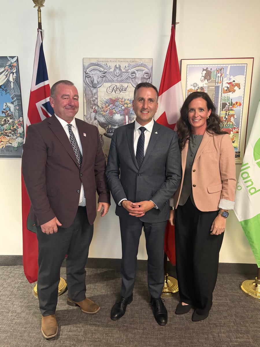 BeefFarmersON's tweet photo. Advocating for Ontario’s beef farmers is an important part of BFO’s work.

BFO President Jason and Director Lisa met with Minister @TrevorJonesCKL to discuss the RMP operational cap, the Breeder Loan Program and Mercosur trade concerns.

Thank you, Minister Jones, for your time. https://t.co/sT5r2L3BIu
