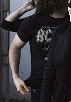 raytorohands's tweet photo. I know this is arms but girl look at that body 😍😍😍 https://t.co/hJ7HWGqCuv