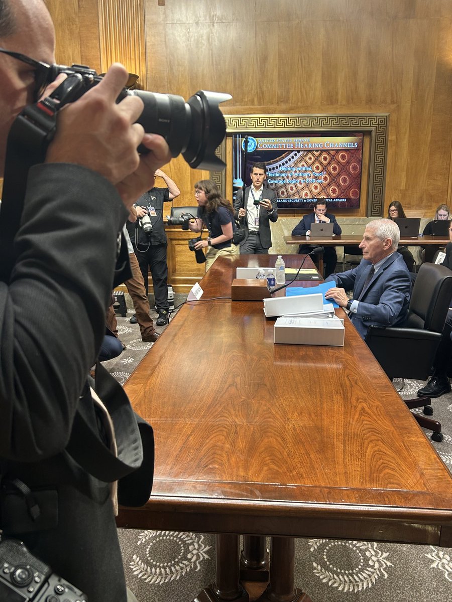 C__Herridge's tweet photo. .@SenRandPaul Fauci Owes American People An Apology

-- Privately He Knew, Publicly Fauci Denied The Facts

- Early 2020, Fauci's "hand-picked" virologists believed COVID had been manipulated in a lab

- at the SAME TIME Fauci was told Wuhan funding was reviewed and approved by NIH 

Your subscriptions @C__Herridge supports my independent journalism.