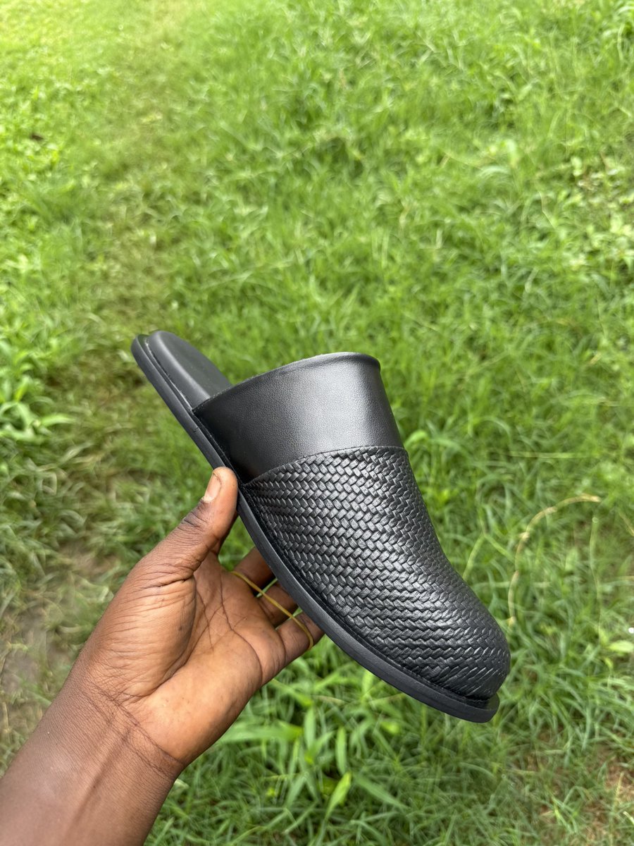 lexissapparel's tweet photo. Order yours  Lexiss Apparel NG 👔/👞 or click the link in our bio to DM us on 

WhatsApp/call 07067823932 

Handmade with love

Prices 65,000

Payment validates order

Delivery takes 7 working days

We deliver anywhere in the WORLD DELIVERY IS NOT FREE

Normal packaging is free https://t.co/qAXeLD85jN